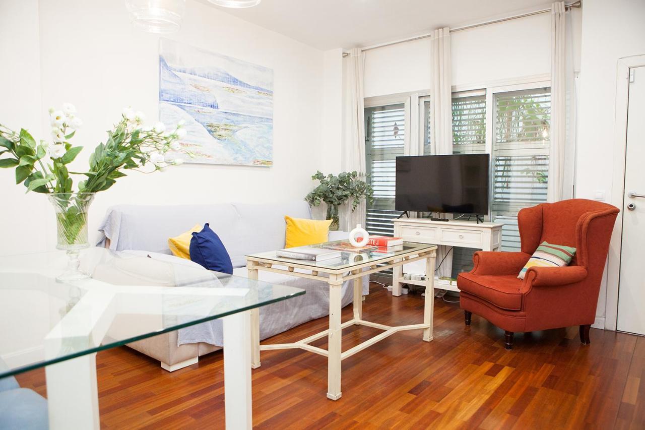 Charming Apartment With Pool And Garage เซบีญา ภายนอก รูปภาพ