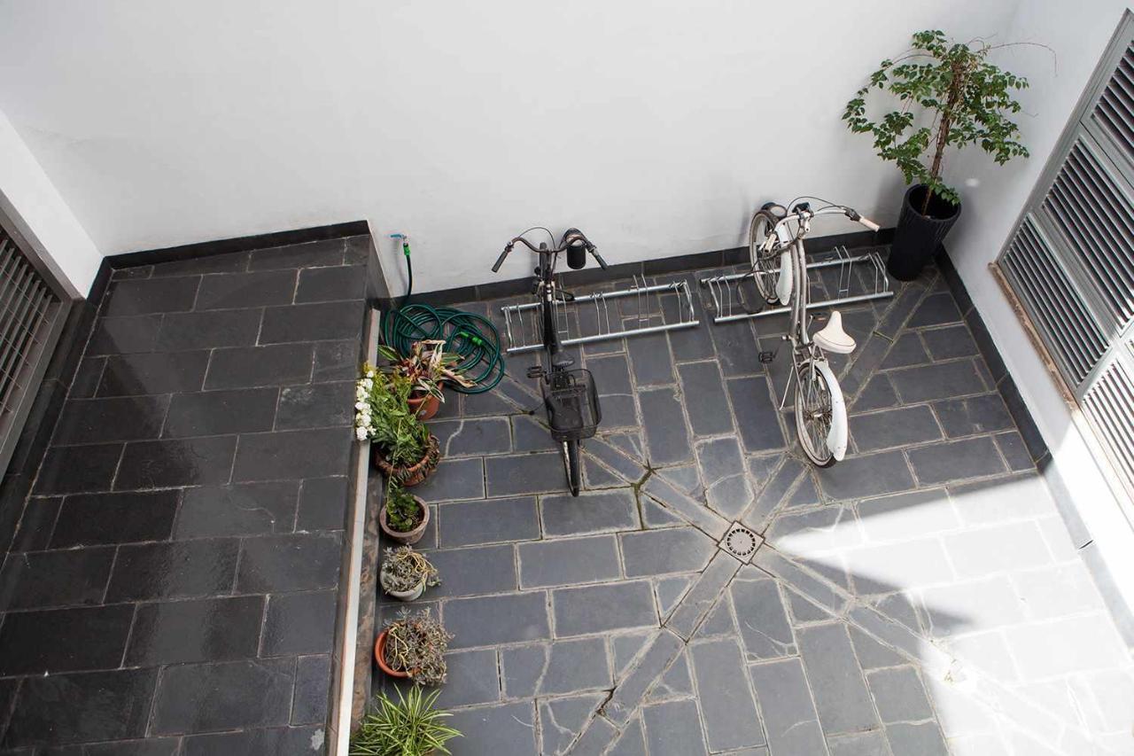 Charming Apartment With Pool And Garage เซบีญา ภายนอก รูปภาพ